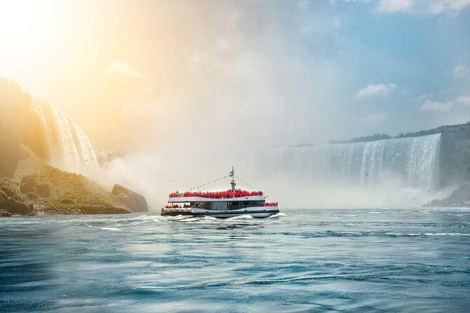 Luxury Day Trip: Niagara on the Lake, Wine & Falls from Toronto - Table Rock Welcome Centre: your big Horseshoe Falls moment