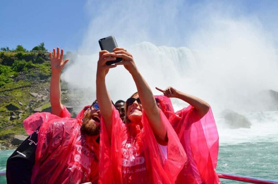 Niagara: Ultimate Day Tour including Niagara-on-the-Lake - Six hours, one big view: how the Niagara Falls day fits together